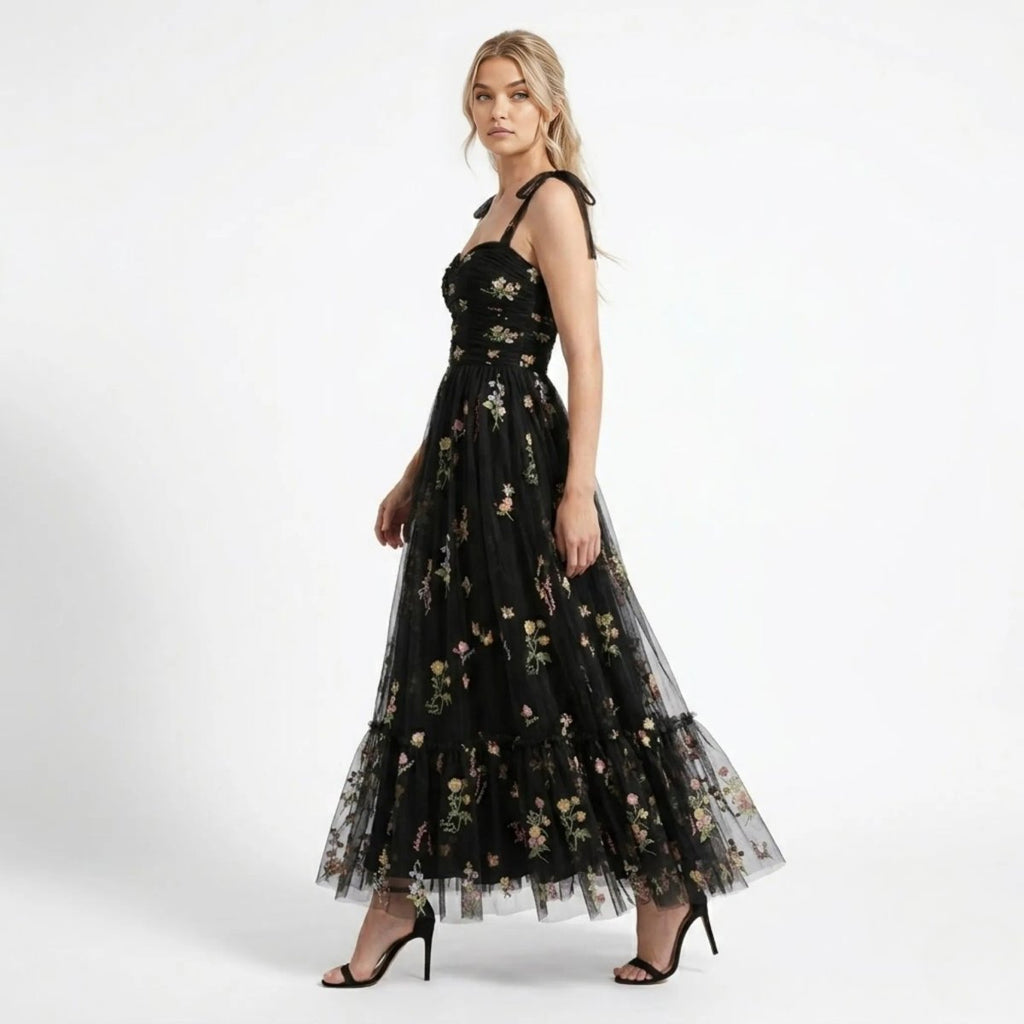 Amarante Embroidered Tulle Gown – Floral A-Line Fairytale Evening Dress