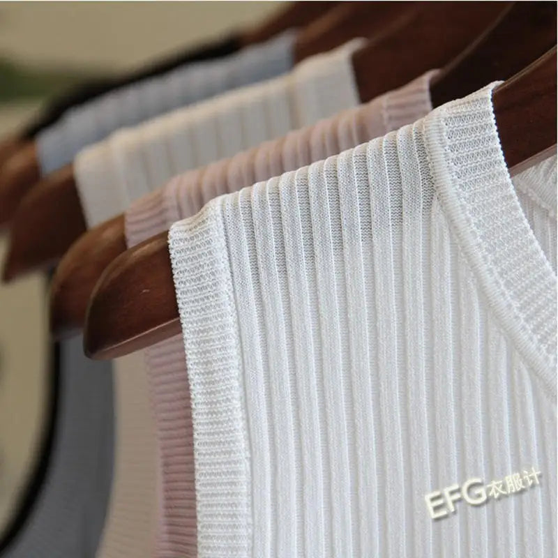 Ava Sleeveless Knitted Vest Top — Women’s Lightweight O-Neck Summer Knit Tank Casual Layering Top