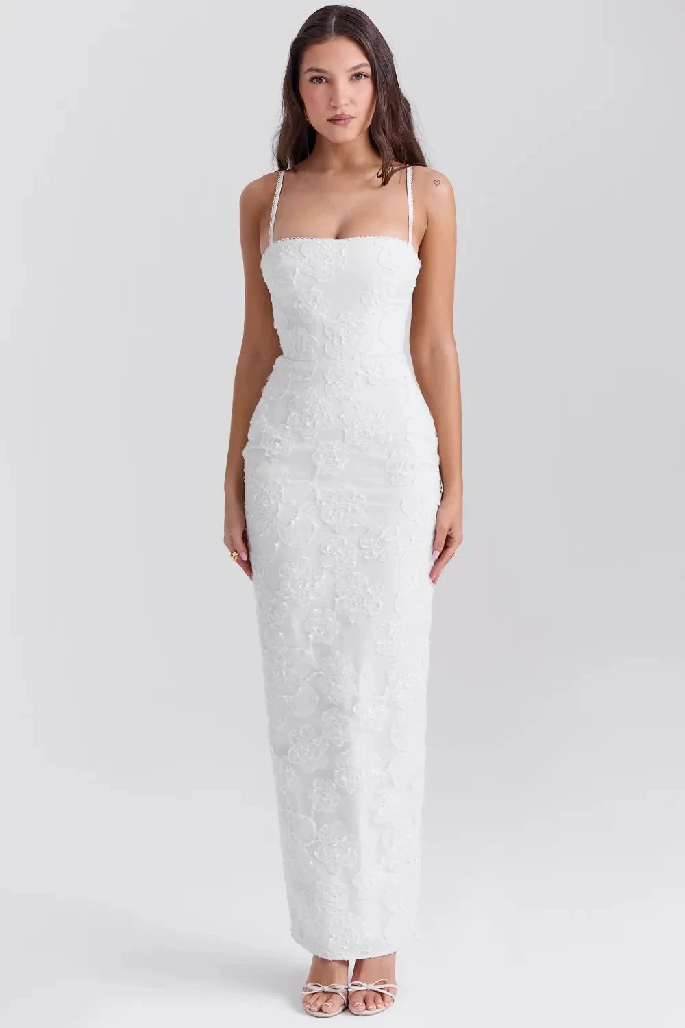 Isabella Lace Maxi Dress for Women – Romantic Floral Lace Sweetheart Neck Evening Gown