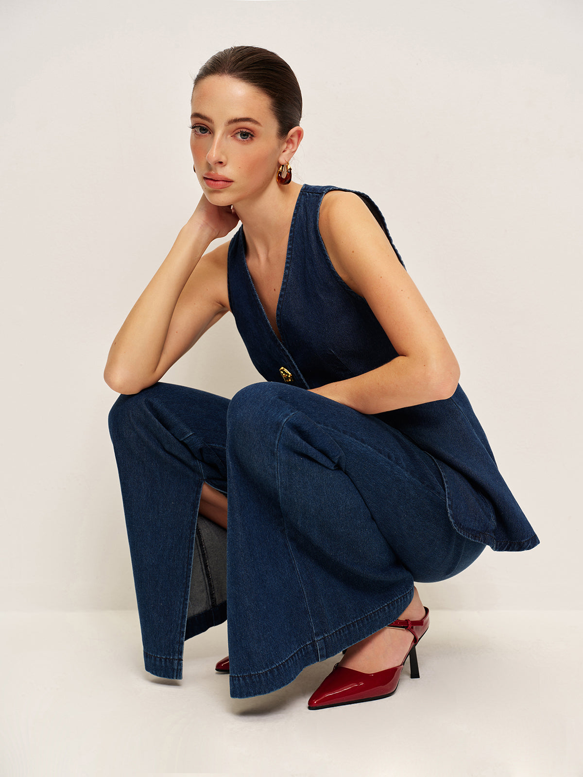 Women’s Tencel Denim Sleeveless Long Top — Shift Fit Metal Detail Casual Work Leisure Tunic Blouse