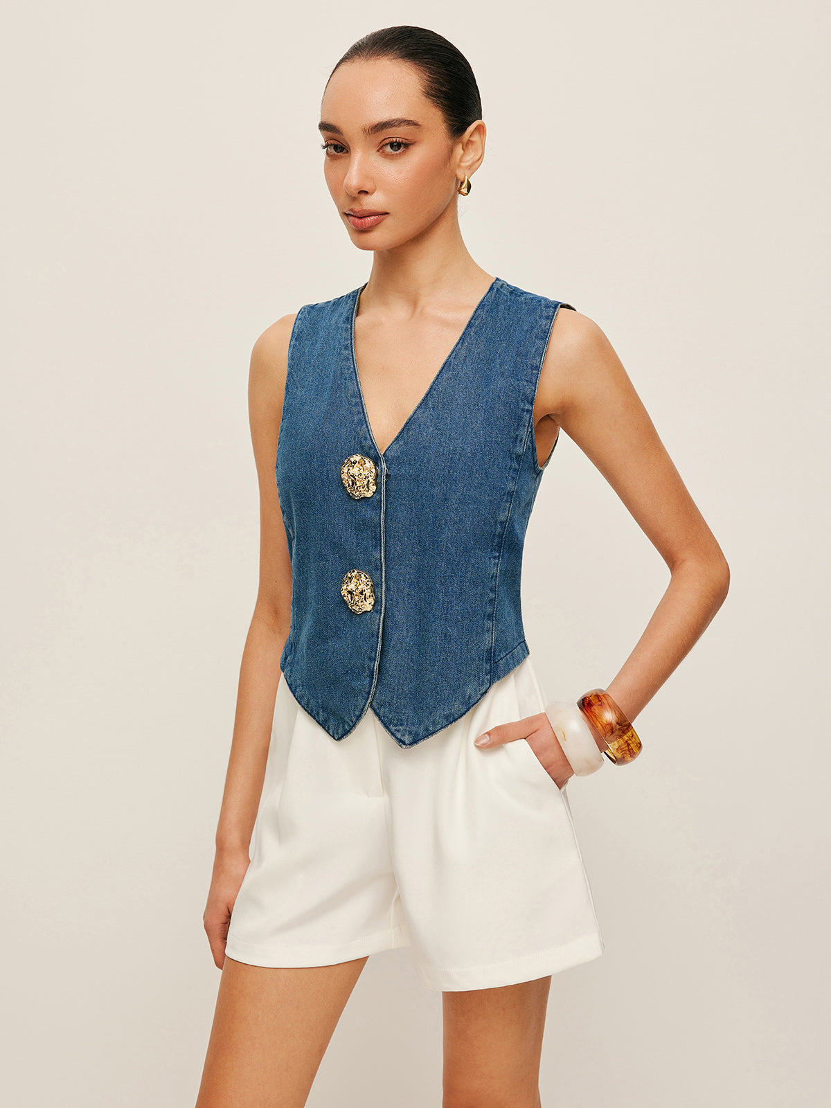 Women’s Denim Sleeveless Top — 100% Cotton Metal Detail Regular Fit Casual Jean Vest Shirt