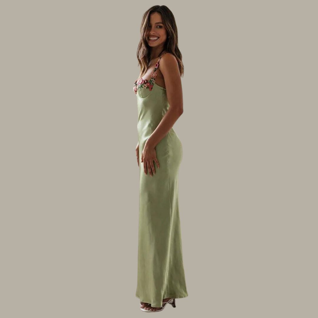 Women’s Floral Embroidered Dress – Elegant Feminine Occasion Dress