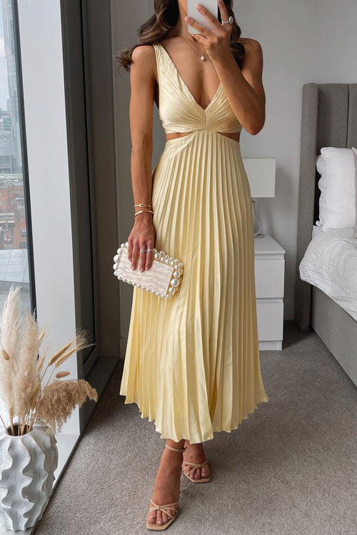 Elegant Pleated Maxi Dress for Women – Flowing A-Line Formal & Casual Long Dress