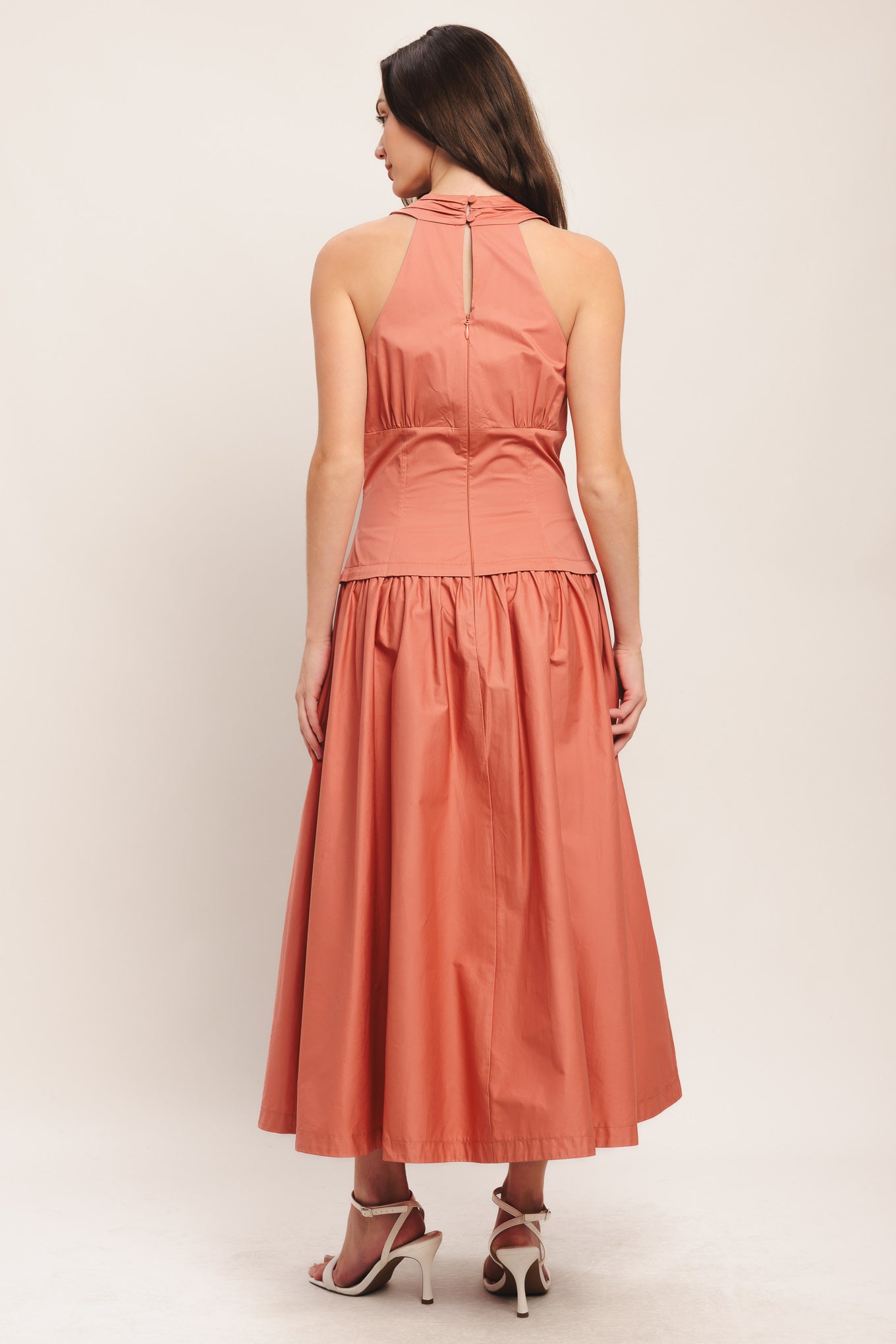 Elegant Woven Midi Dress with Halter Neck & Full Skirt