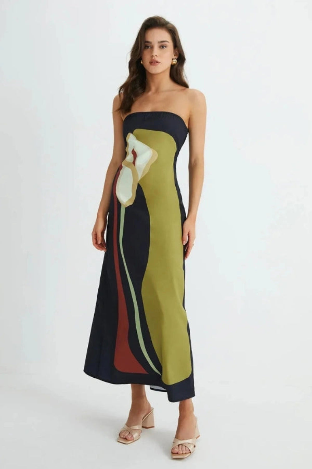 Kouvr Elizabeth Strapless Maxi Dress – Abstract Calla Lily Satin-Crepe Gown