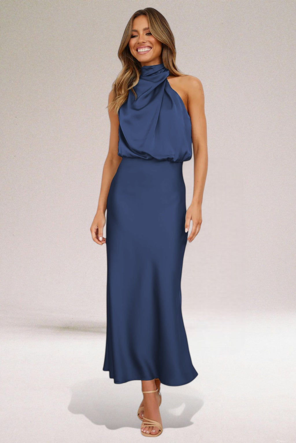 Women’s Halter Neck Evening Dress – Elegant Maxi Formal Gown with Luminous Fabric