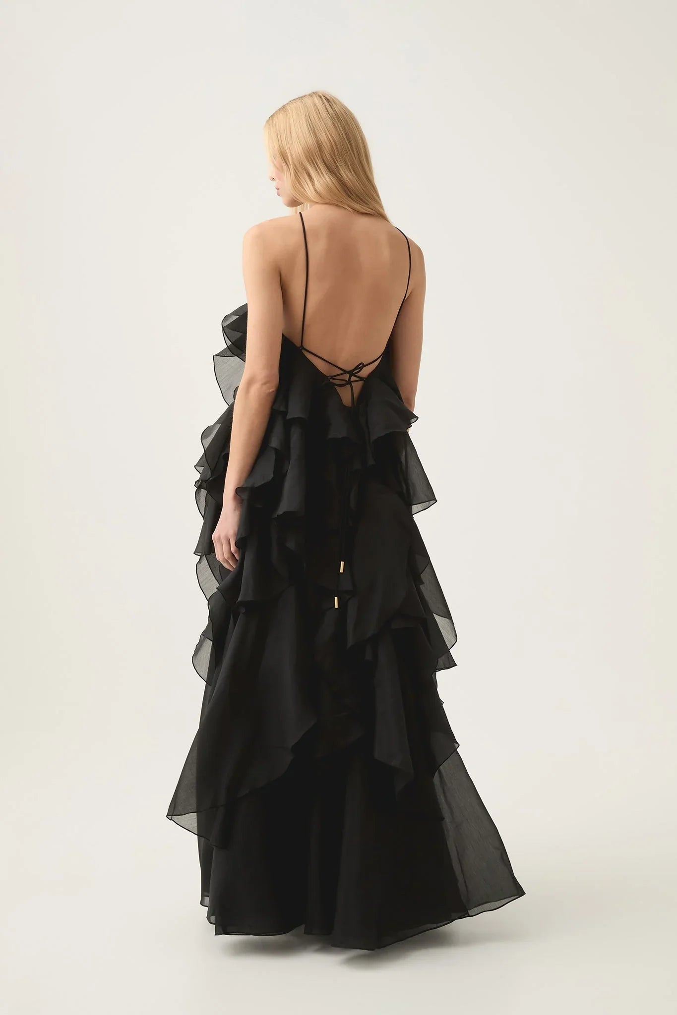 Women’s Halter Ruffle Maxi Dress – Flowing Elegant Statement Occasion Gown