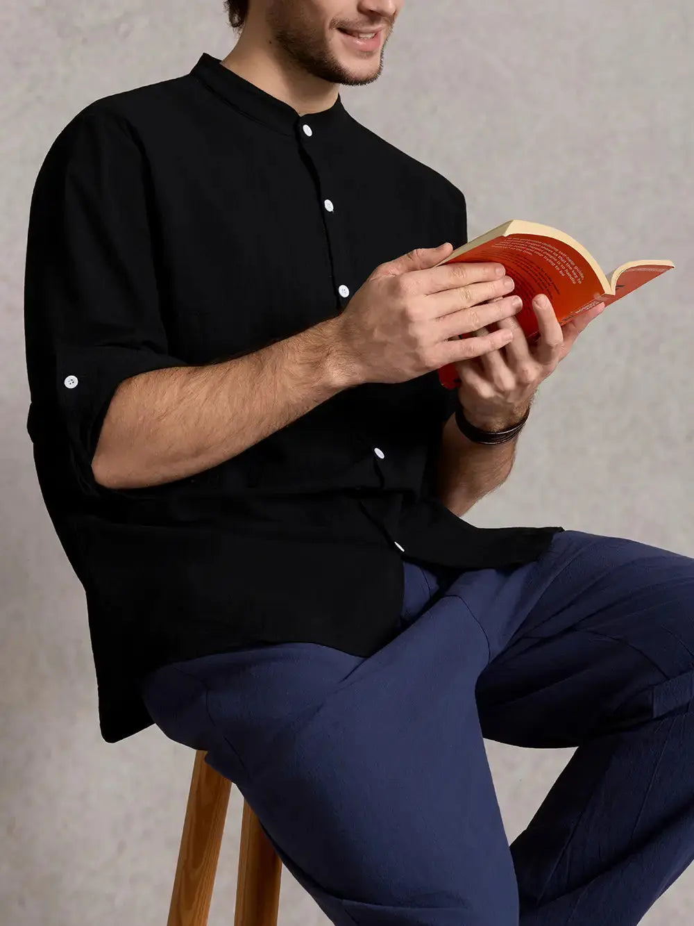 Linen Blend Mandarin Collar Short Sleeve Button-Up Shirt in Jet Black