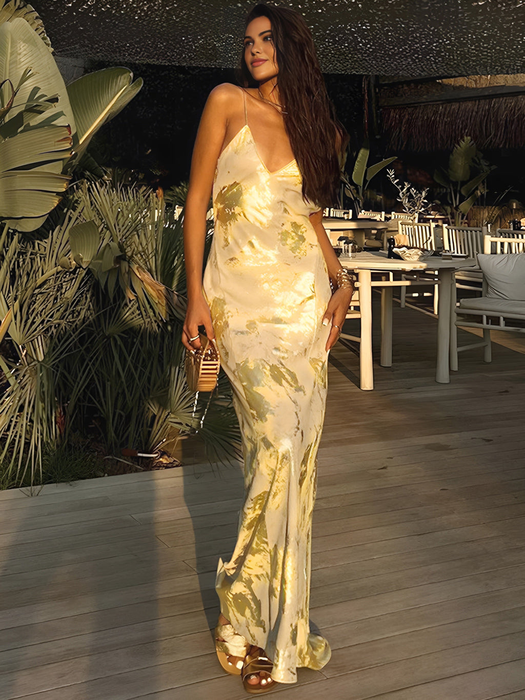 Women’s Elegant Backless Jersey Maxi Dress – V-Neck Sleeveless Slim Fit Stretch Evening Dress for Vacation & Party