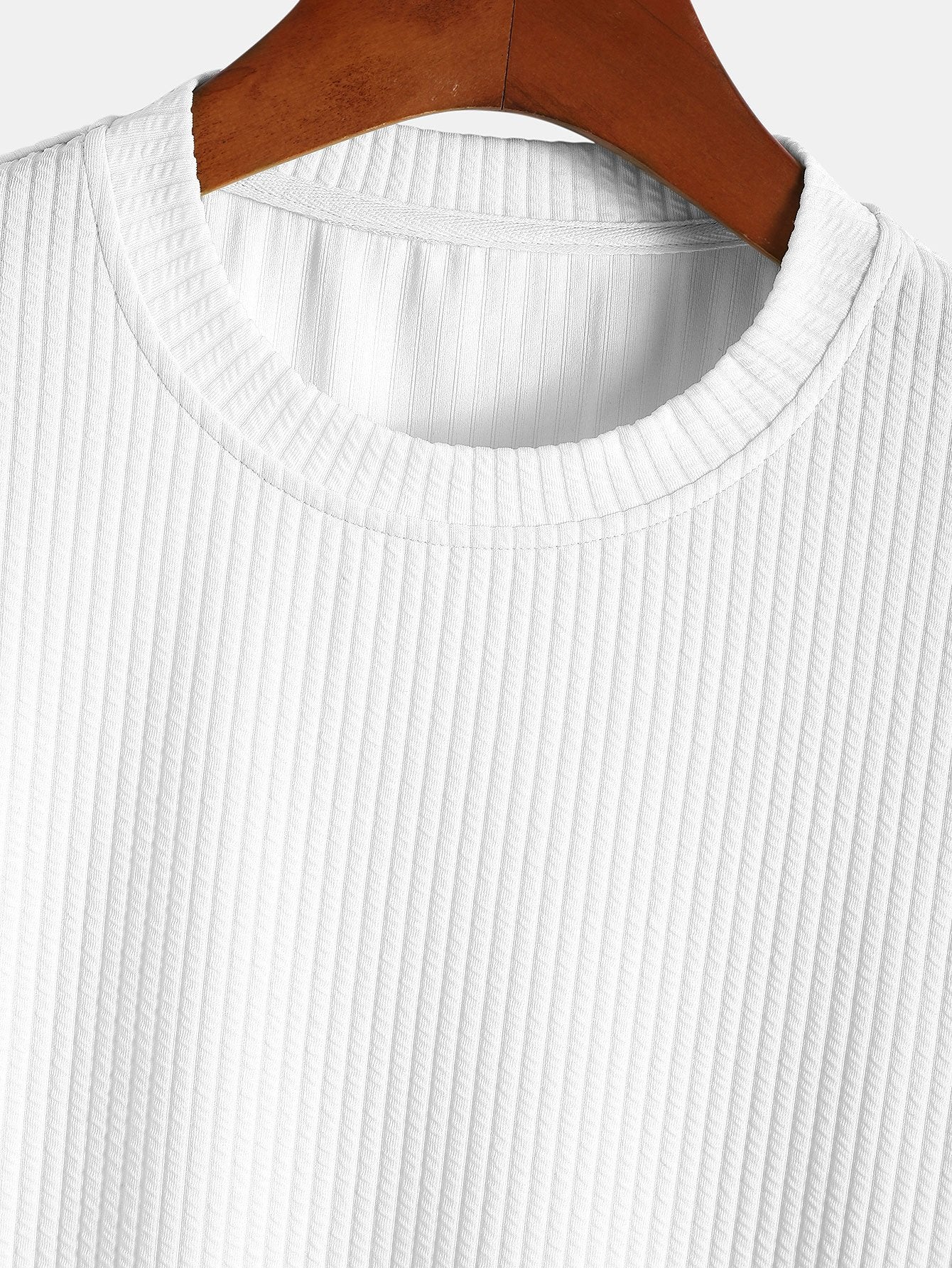 Men's Muscle Fit Ribbed Arc Hem T-Shirt