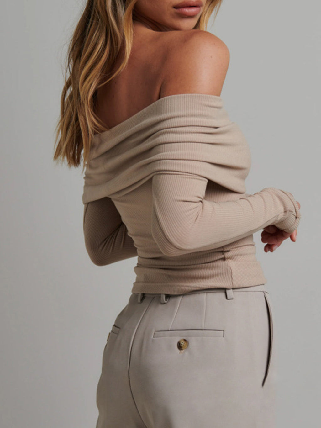 Women’s Ribbed Long Sleeve Top — Slim Fit Cropped Casual Straight Neck Stretch Everyday Basic Knit Top