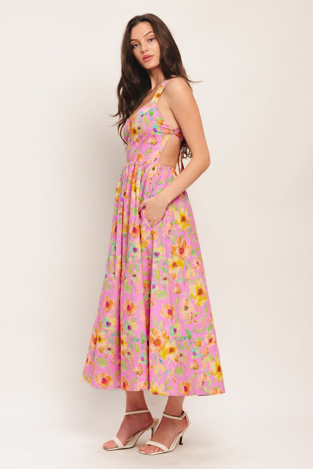 Women's Dress with Sweetheart Neckline