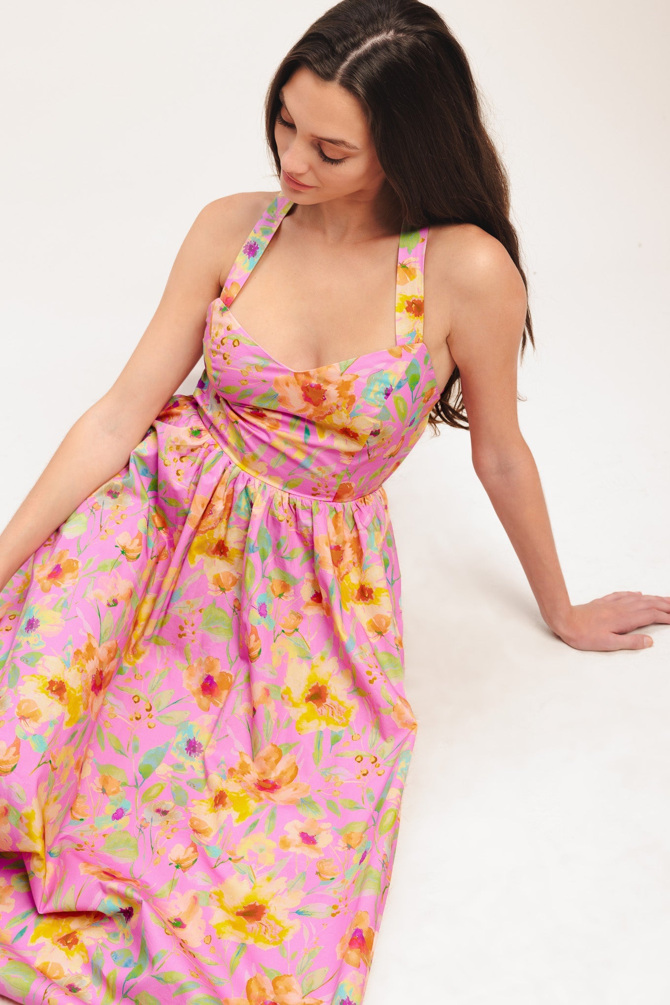Women's Dress with Sweetheart Neckline