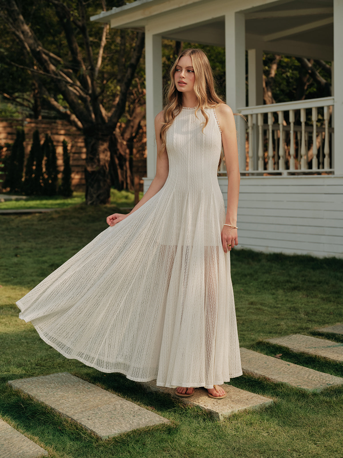 Women’s Lace Crew Neck Maxi Dress — Sleeveless Elegant Long Dress with Invisible Zipper for Wedding & Vacation