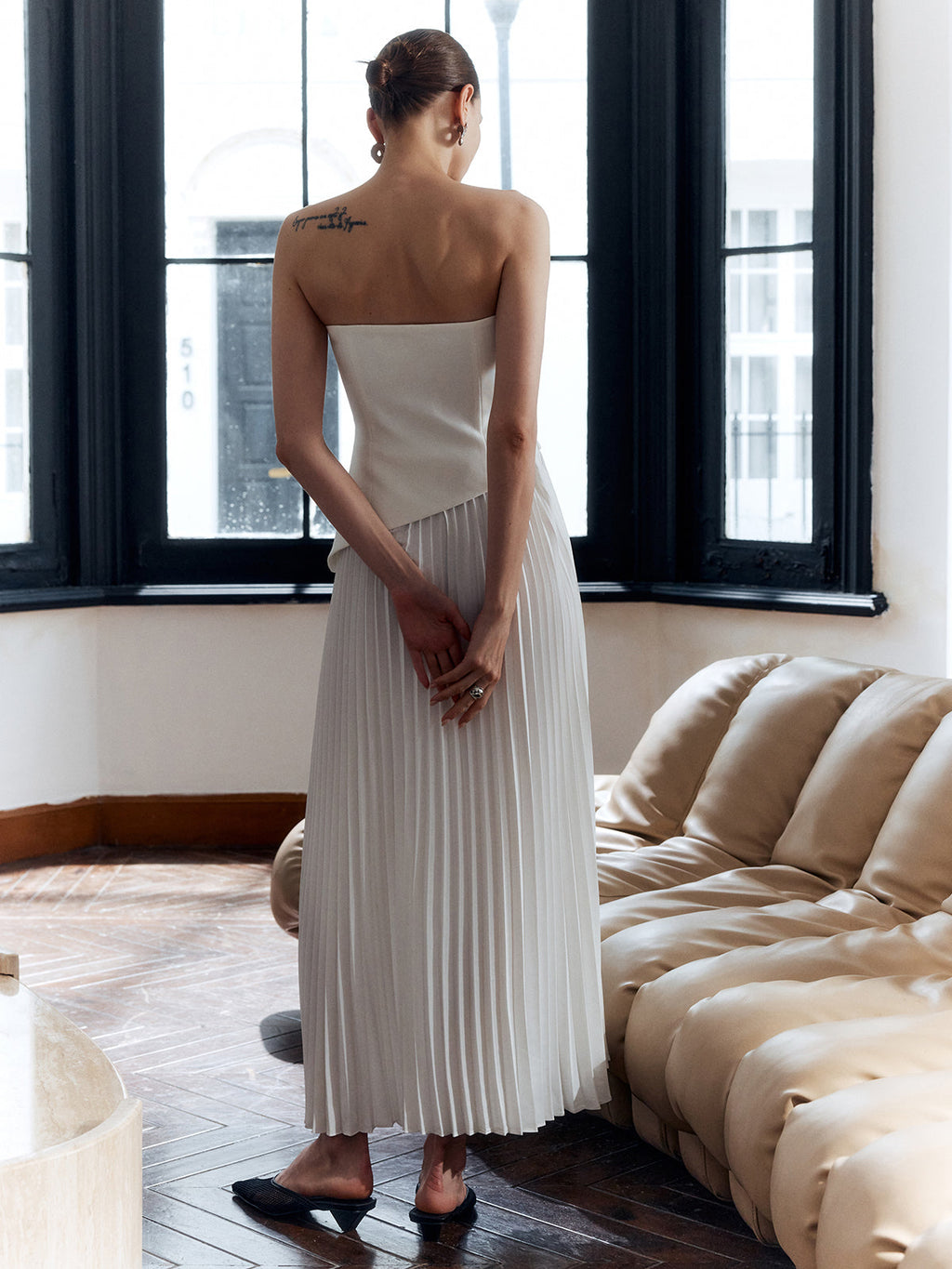 Women’s Elegant Pleated Split Maxi Dress – Sleeveless Slim Fit Collarless Occasion Dress
