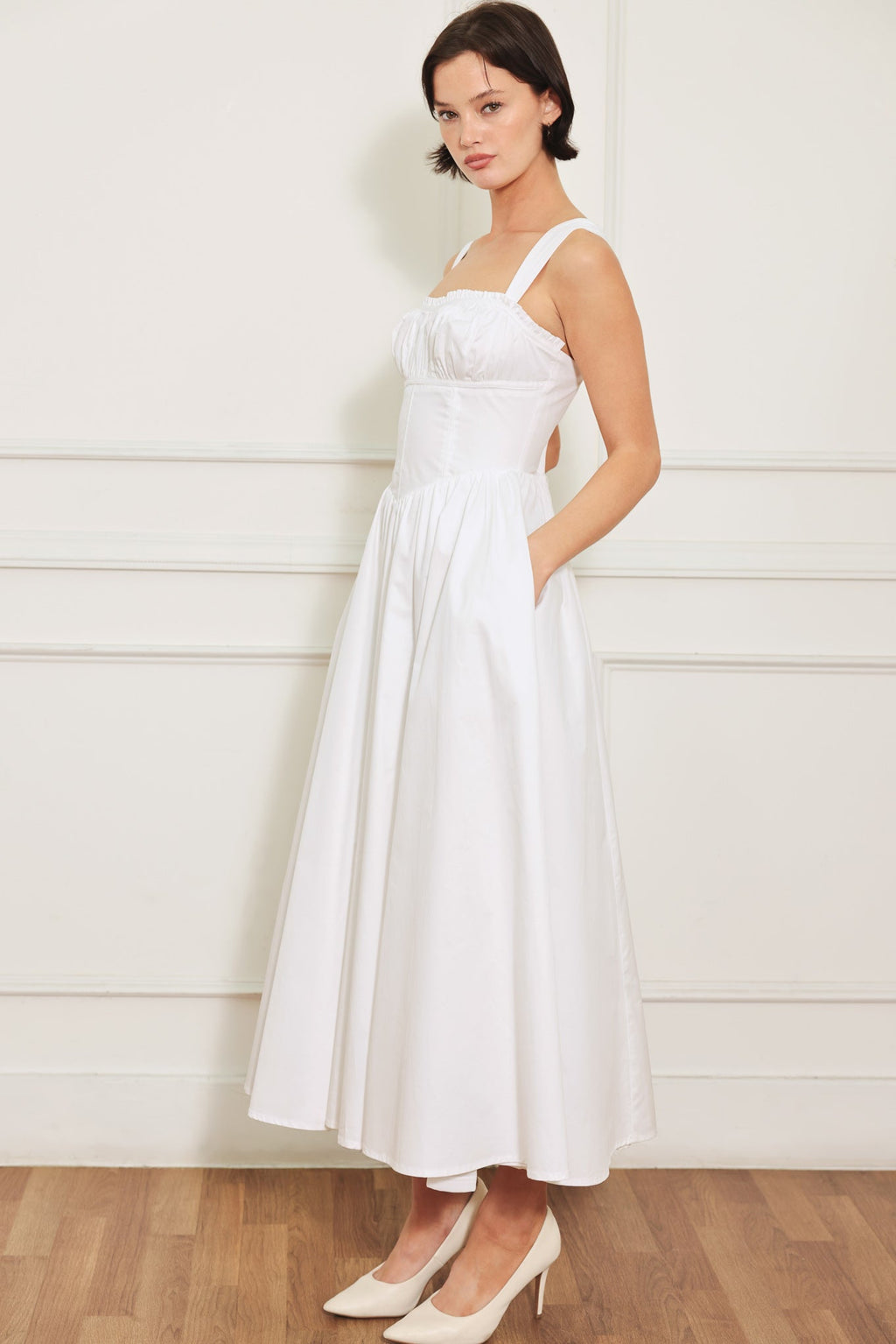 Elegant White Midi Dress with Corset Waist