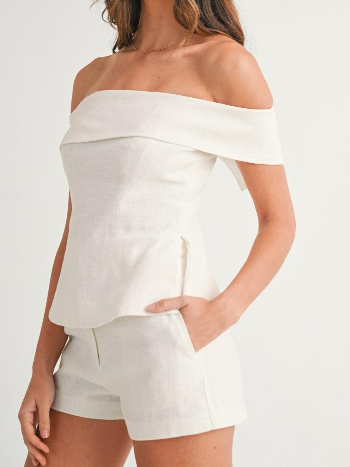 Women’s White Two-Piece Set – Cropped Button Top & Shorts Casual Cotton Blend Summer Outfit