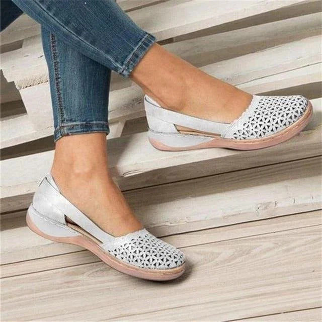 Women's Breathable Slip On Flats with Wide Toe Design