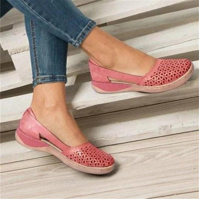 Women's Breathable Slip On Flats with Wide Toe Design