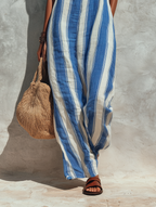 Women’s Minimalist Vacation-Style Striped Suspender Jumpsuit – Relaxed Summer Essential